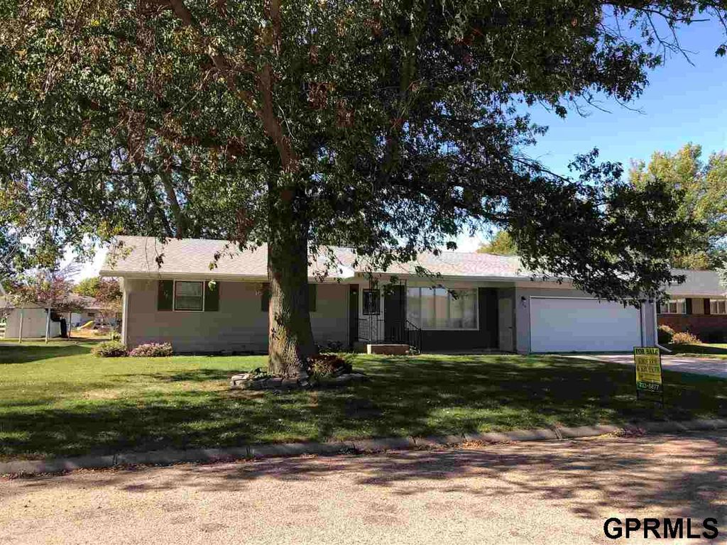 130 E Liberty Dr, Henderson, NE 68371
