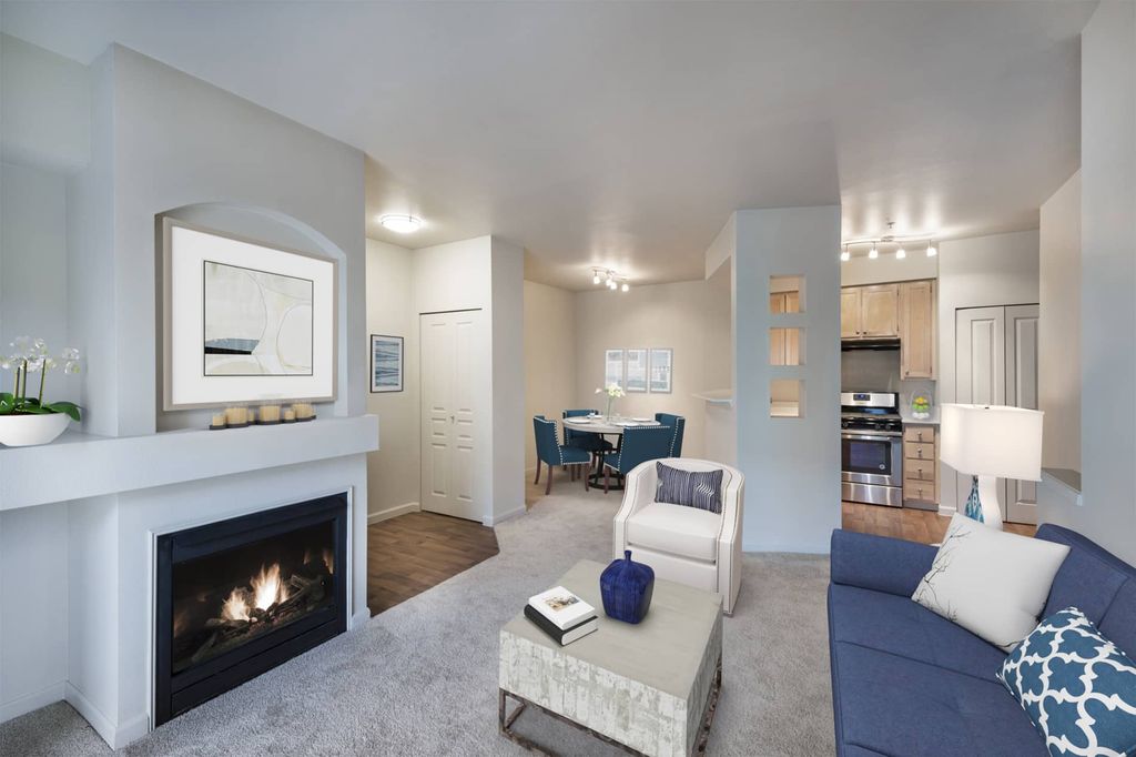 14701 Main St, Bothell, WA 98012