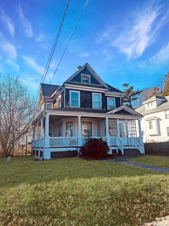 311 Ocean Avenue, New London, CT 06320