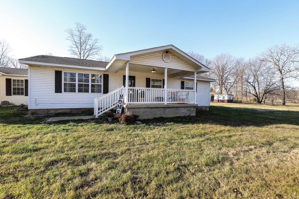 3335 Carter #239, Ellsinore, MO 63937