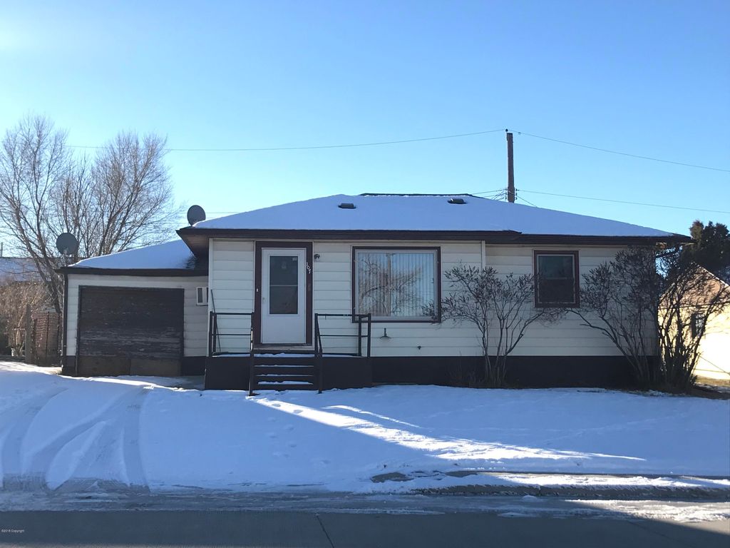 107 Highland Ave, Newcastle, WY 82701 Trulia