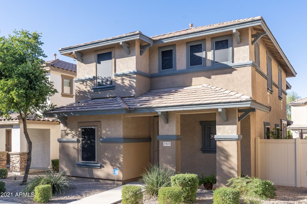 5833 E Hoover Ave, Mesa, AZ 85206