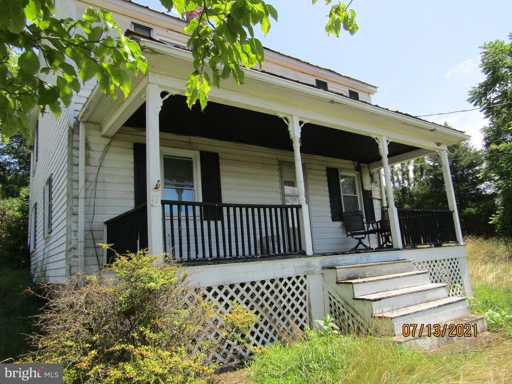 24711 Burnt Hill Rd, Clarksburg, MD 20871