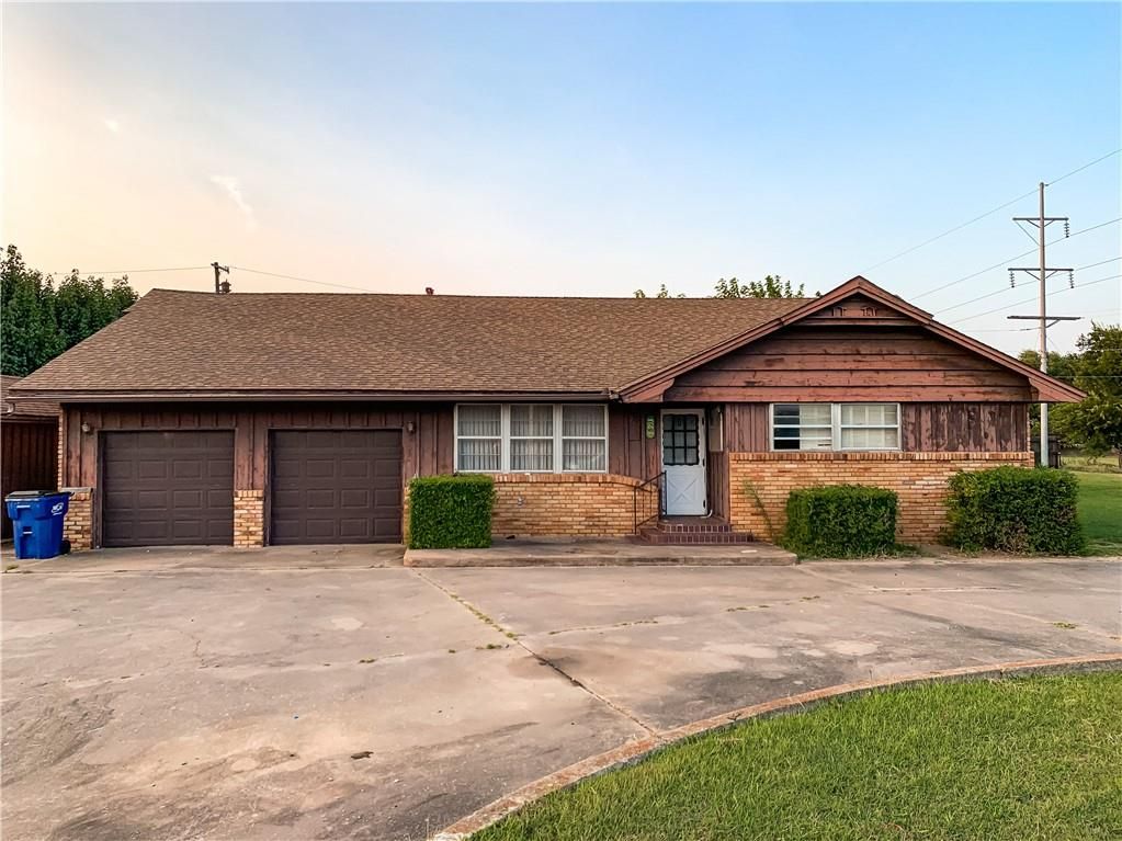220 Airport Rd, Pauls Valley, OK 73075