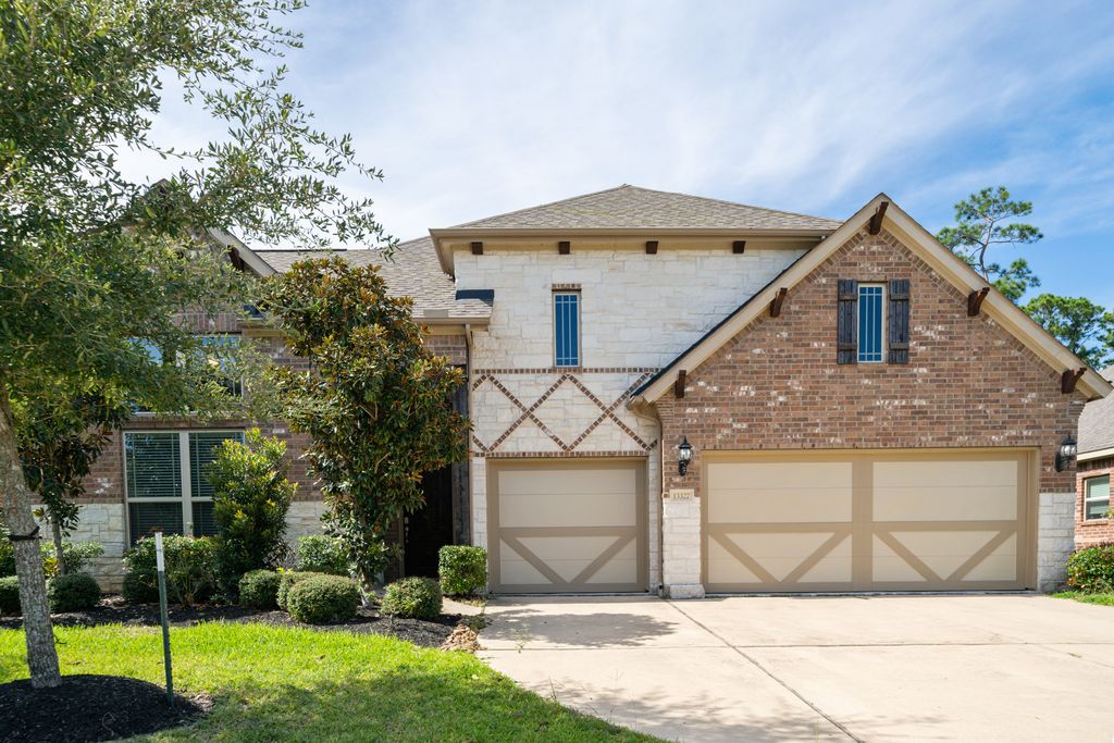 13327 Lake Arlington Rd, Houston, TX 77044