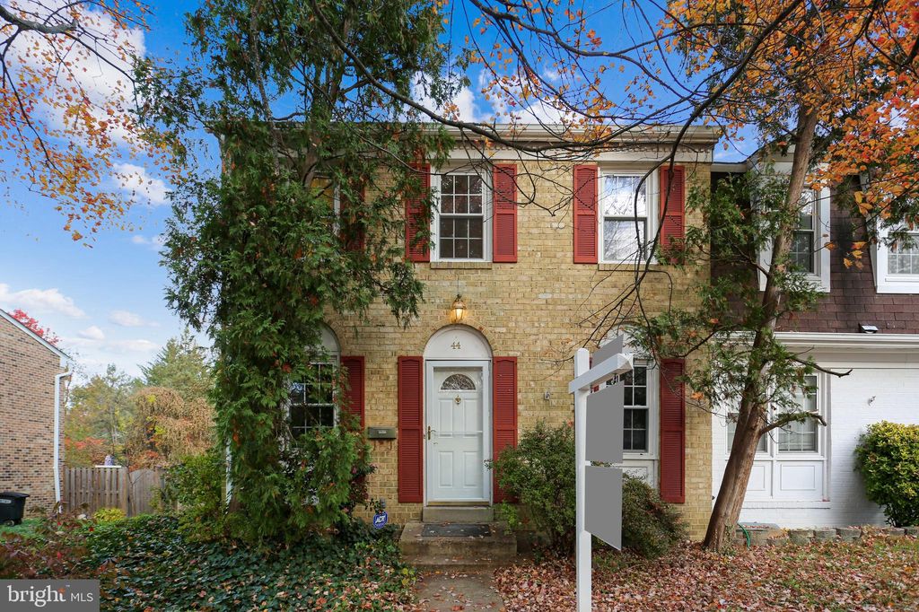 44 Oak Shade Rd, Gaithersburg, MD 20878