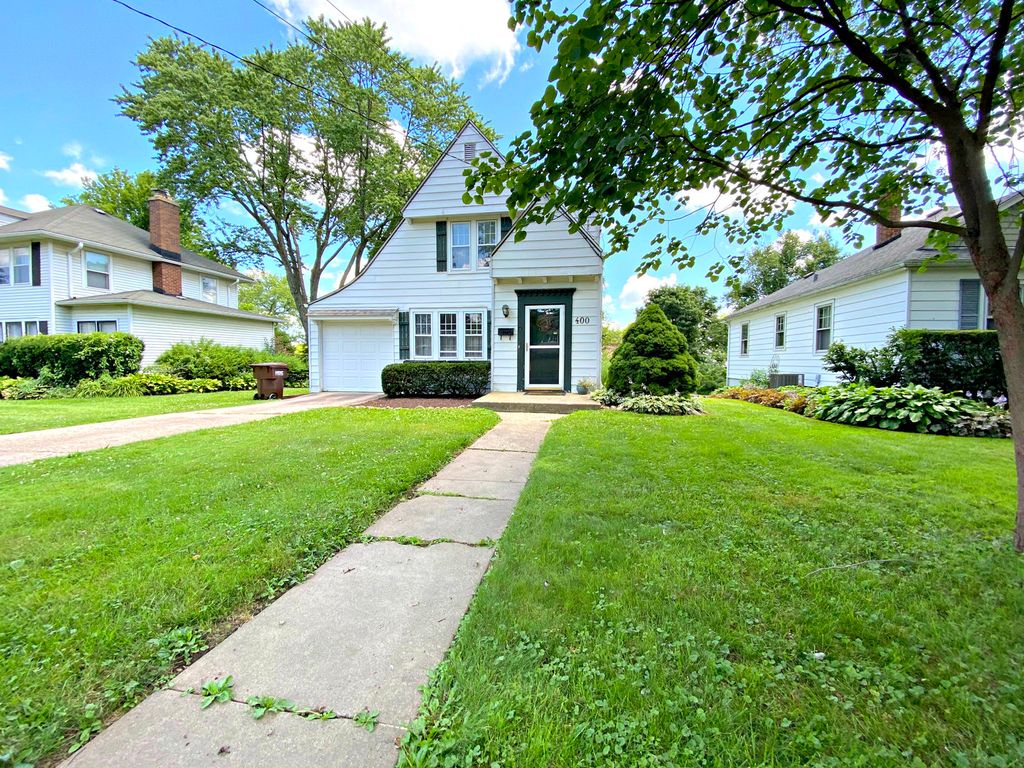 400 Pleasant St, Woodstock, IL 60098 Trulia