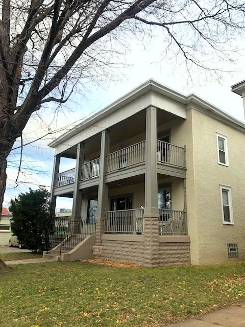328 Gramercy Ave N #4, Minneapolis, MN 55405