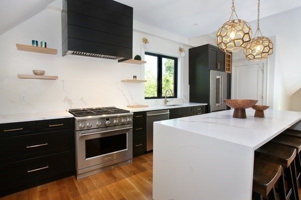 8 Everett St #3, Jamaica Plain, MA 02130