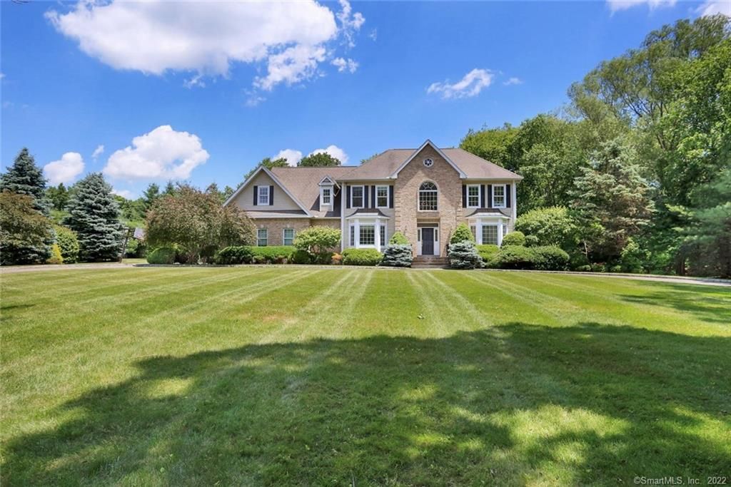 48 North Meadows Lane, Stamford, CT 06903