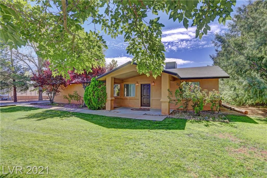 2211 W Shady Ln, Pahrump, NV 89060