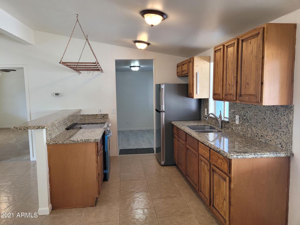 625 W McKellips Rd #148, Mesa, AZ 85201