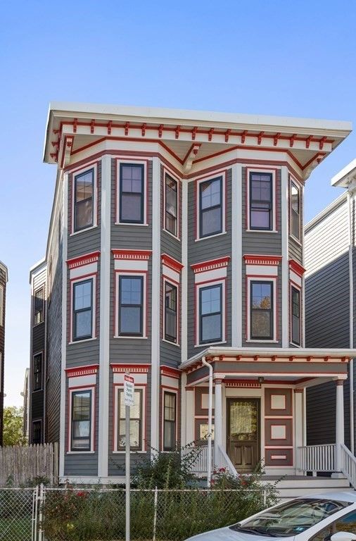 21.5 Mount Vernon St #2, Dorchester, MA 02125