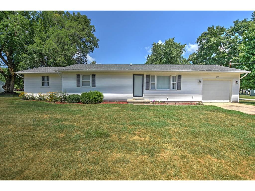 360 E Freeland St, Dalton City, IL 3 Bed, 2 Bath SingleFamily Home