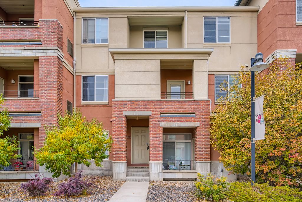 4100 Albion St #402, Denver, CO 80216