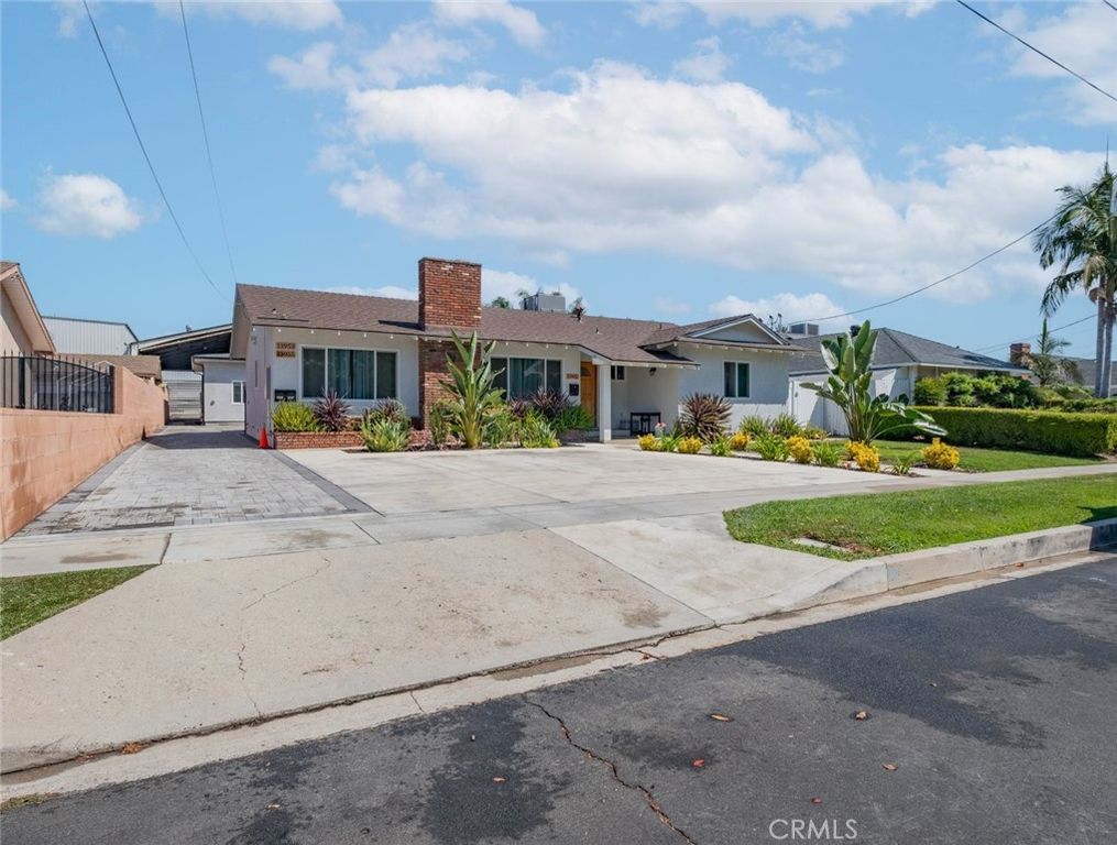 13955 Cohasset St, Van Nuys, CA 91405 MLS SR24178161 Trulia