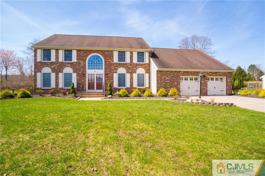 41 Waverly Pl, Monmouth Junction, NJ 08852