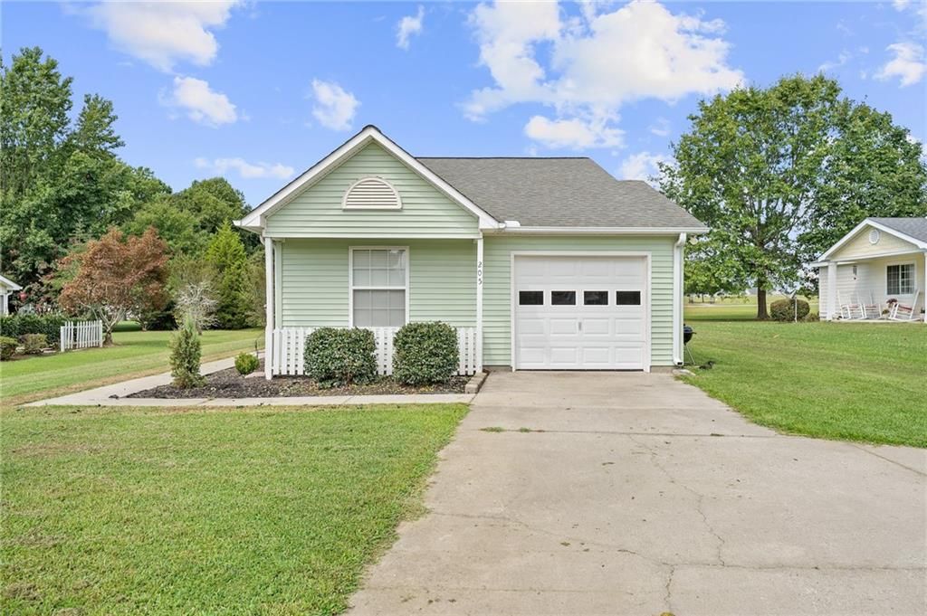 205 Wildwood Dr, Honea Path, SC 29654 Trulia