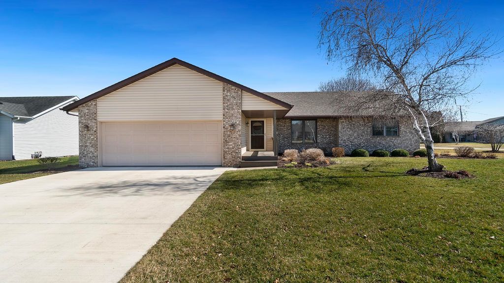 330 1st Light Dr, Stillman Valley, IL 61084 Trulia