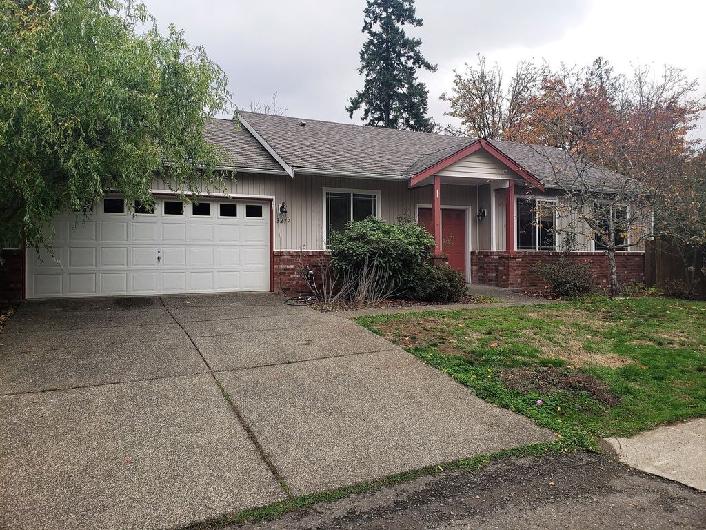 3279 NE Charise Ct, Bremerton, WA 98311
