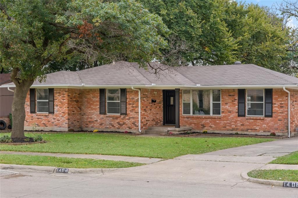 1408 Williams Dr, Garland, TX 75042