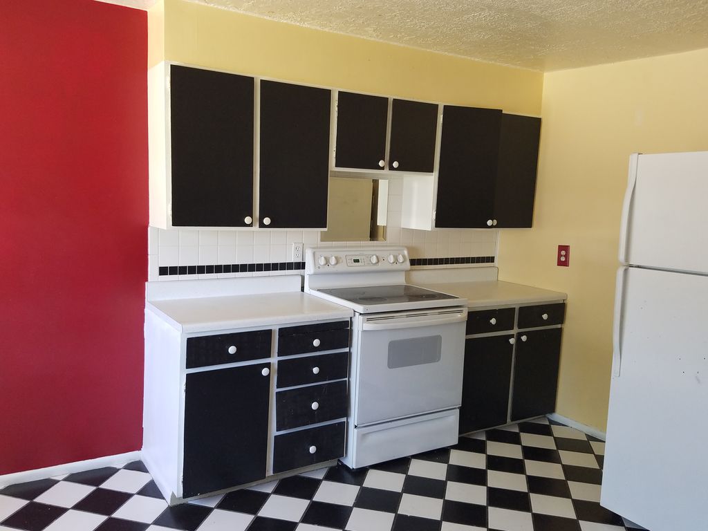 85 Ronald Ave, Layton, UT 84041