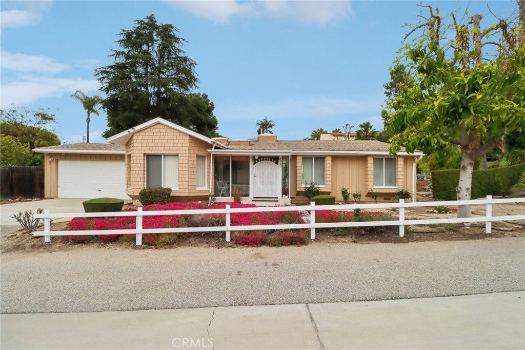 3360 S  Hacienda Blvd, Hacienda Heights, CA 91745