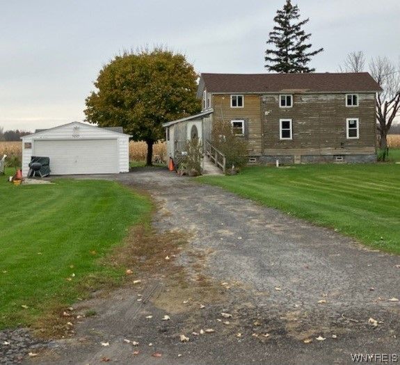 5225 Old Beebe Rd, Lockport, NY 14094 See Est. Value, Schools & More