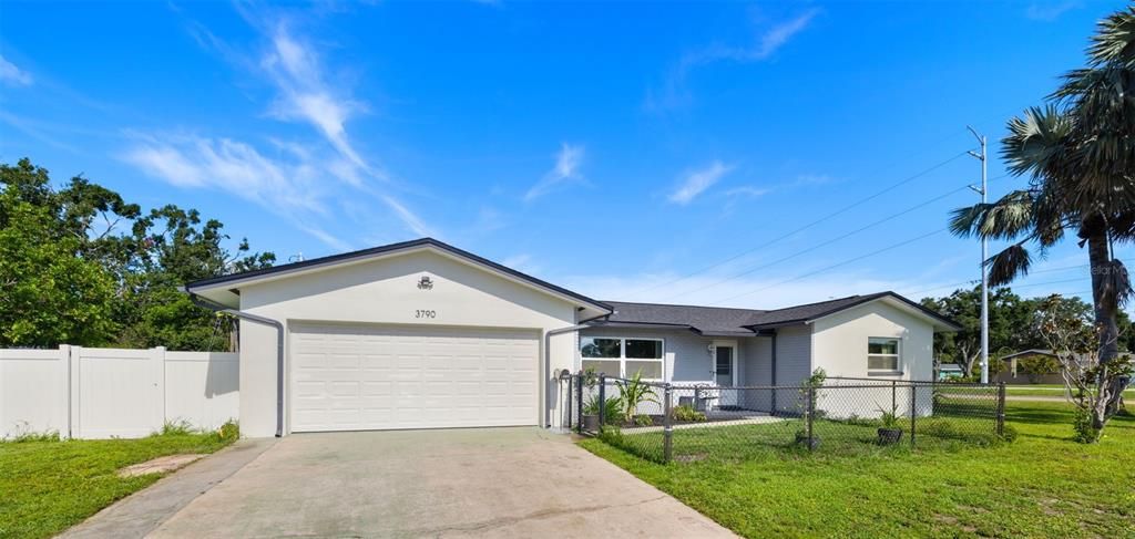 3790 60th St N, Saint Petersburg, FL 33710