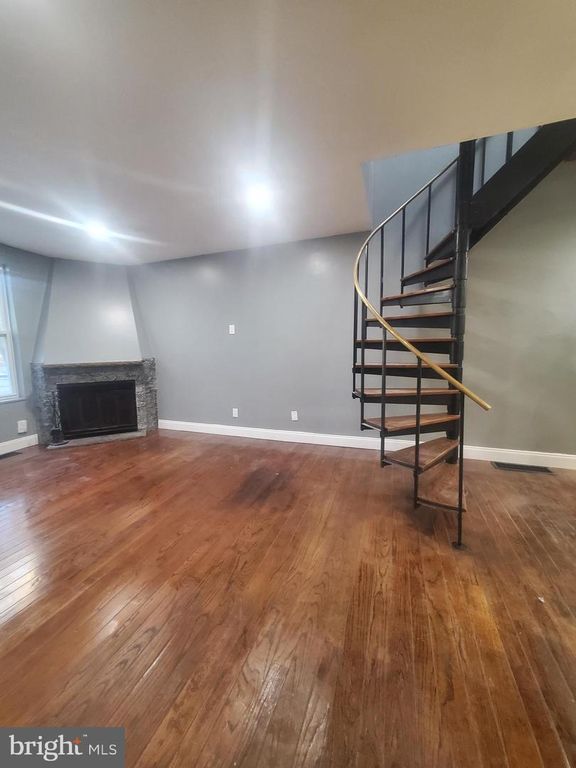 620 Rodman St #2, Philadelphia, PA 19147