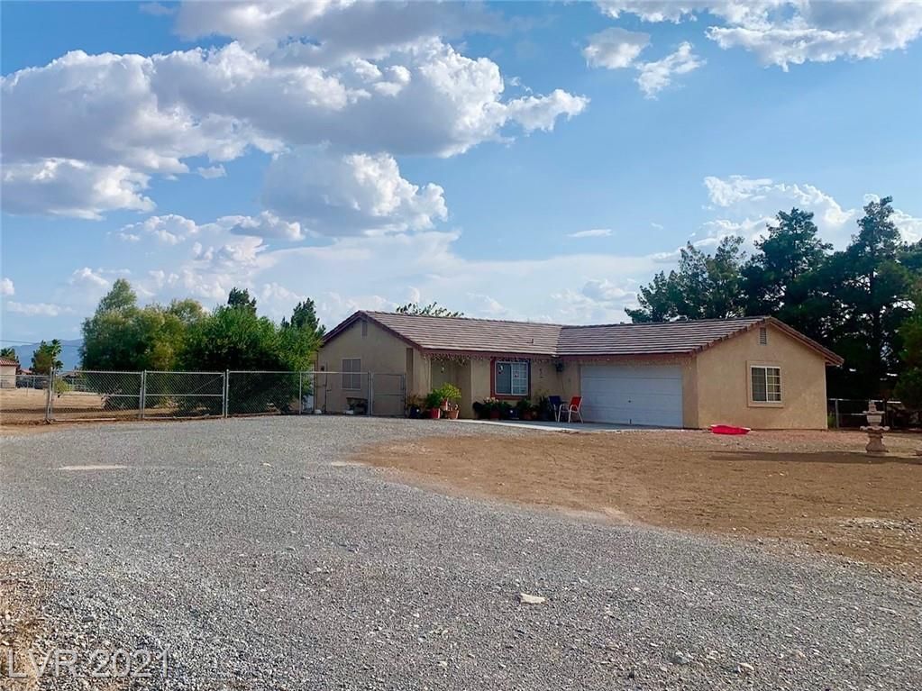 1191 E Deerskin St, Pahrump, NV 89048