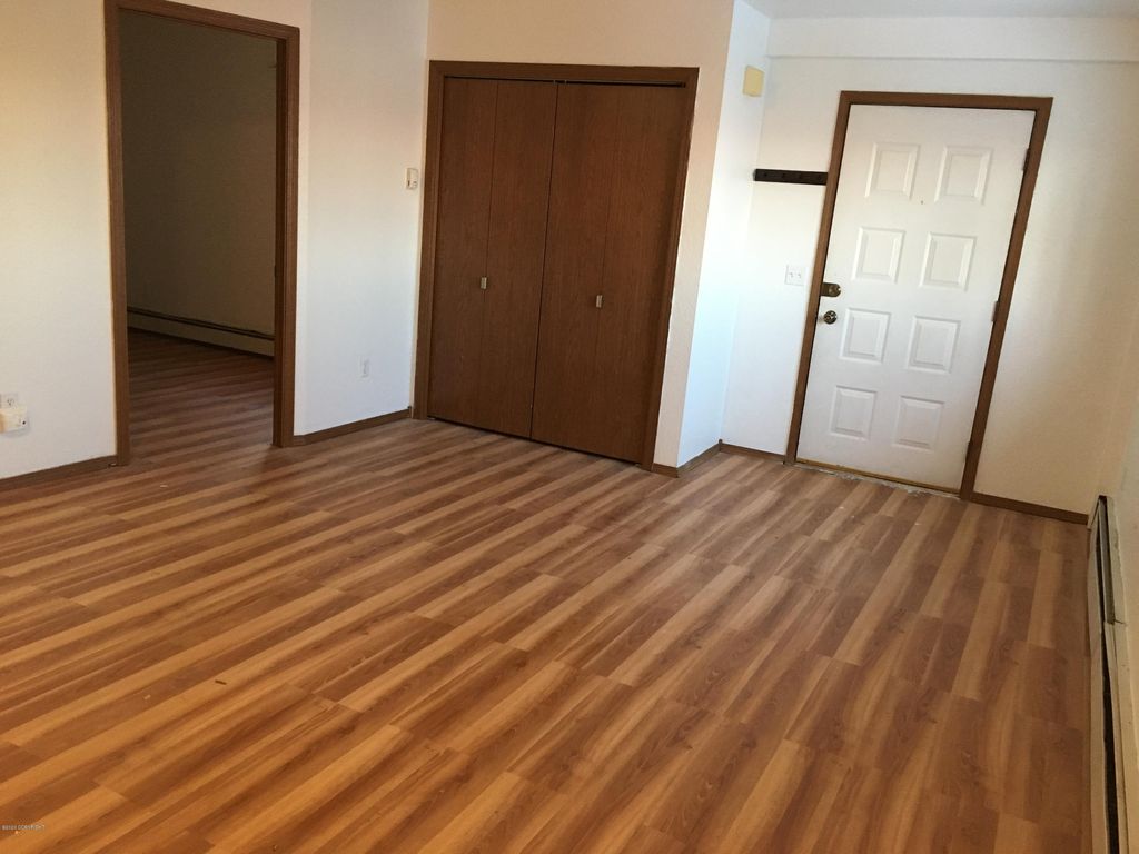 860 S Check St #2, Wasilla, AK 99654