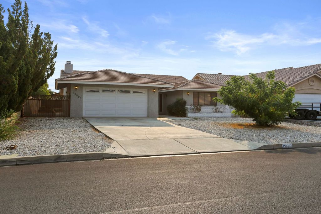 13095 Tamarisk Rd, Victorville, CA 92395