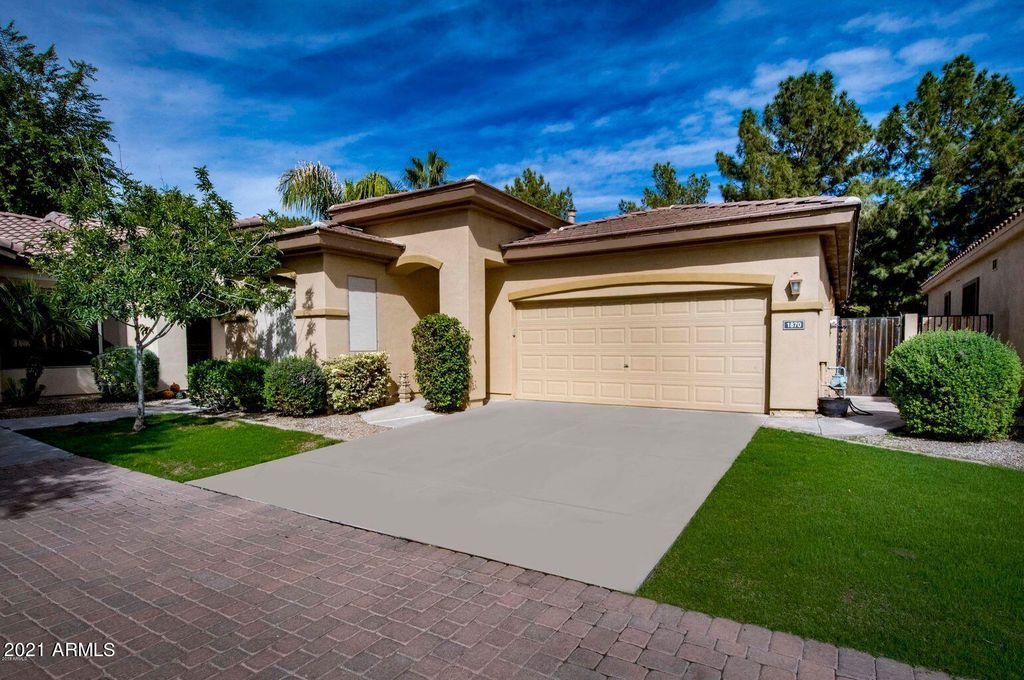 1870 W Olive Way, Chandler, AZ 85248