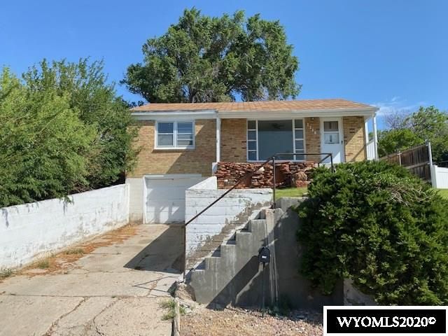 1146 Mountain View Blvd, Rawlins, WY 82301