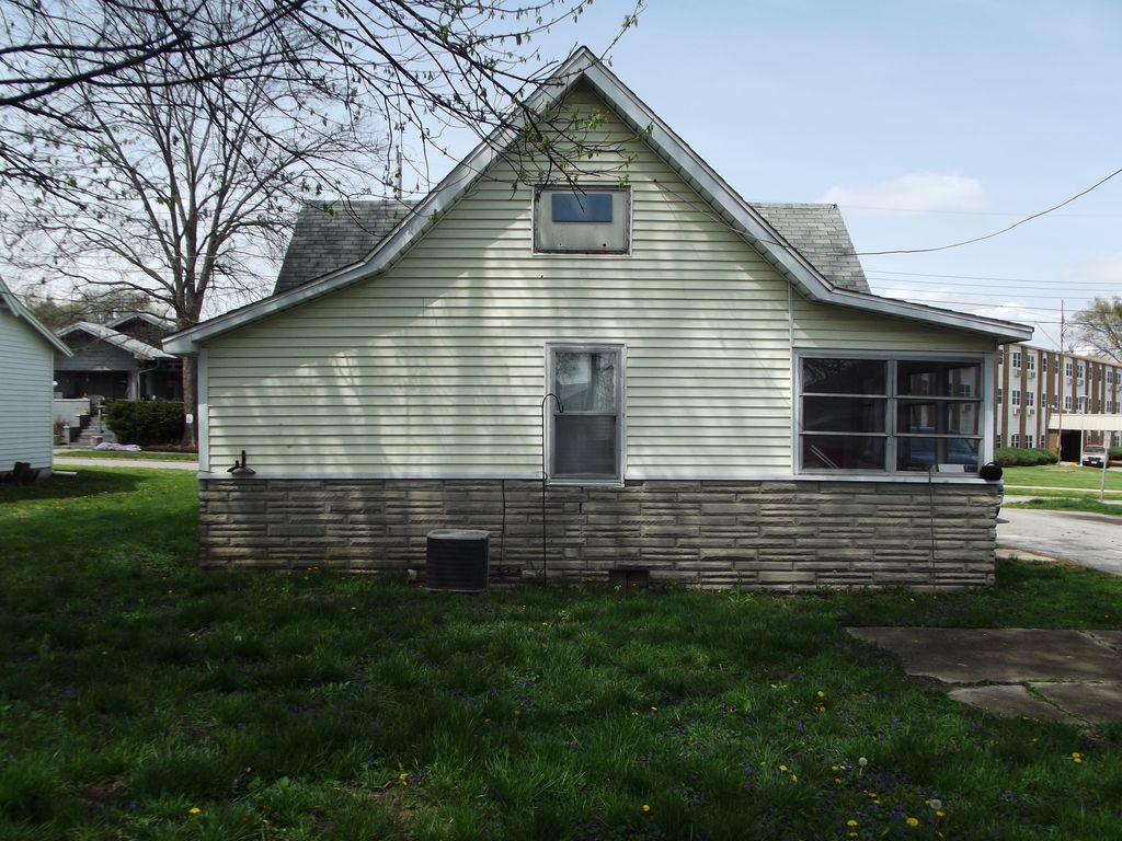 1412 Jefferson St, Lawrenceville, IL 62439 Trulia