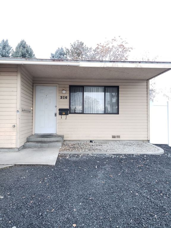 Miller St Duplex Wenatchee, WA Trulia