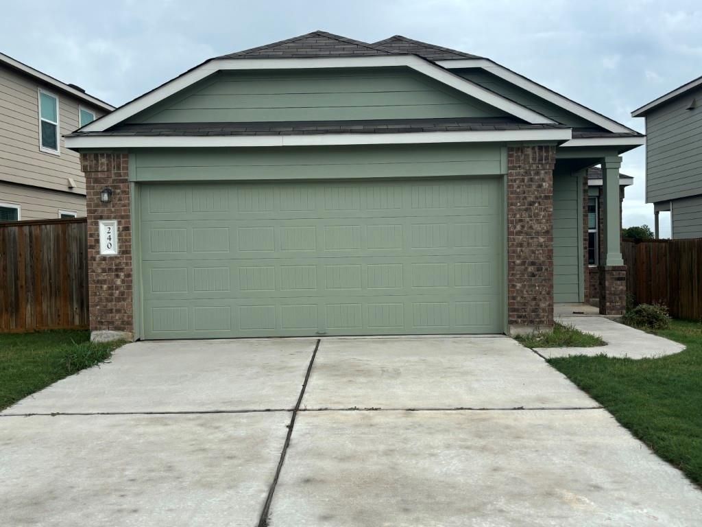 240 Line Of Fire Way, Jarrell, TX 76537