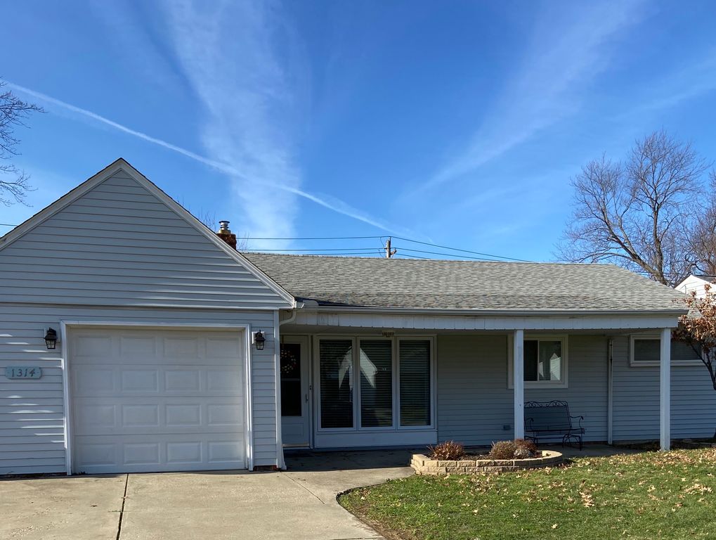 1314 Ranchland Dr, Mayfield Heights, OH 3 Bed, 1 Bath SingleFamily