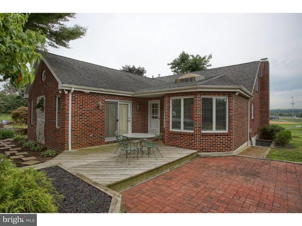 1070 Upper Van Reed Rd, Leesport, PA 19533 Trulia