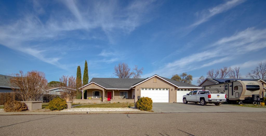 506 Antoinette Ct, Red Bluff, CA 96080
