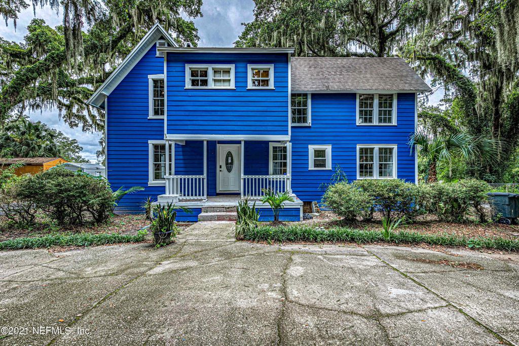 1134 River Bank Ct, Jacksonville, FL 32207