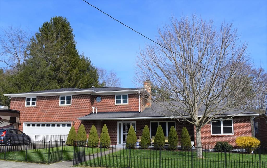 1019 Woodlawn Ave, Beckley, WV 25801 Trulia