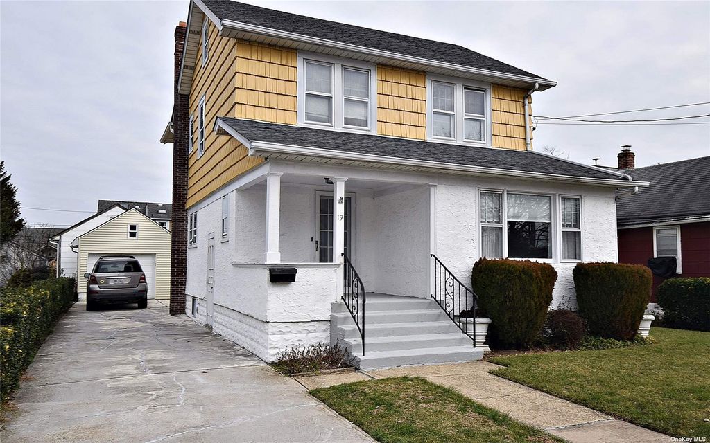 19 Mansfield Place, Lynbrook, NY 11563 Trulia