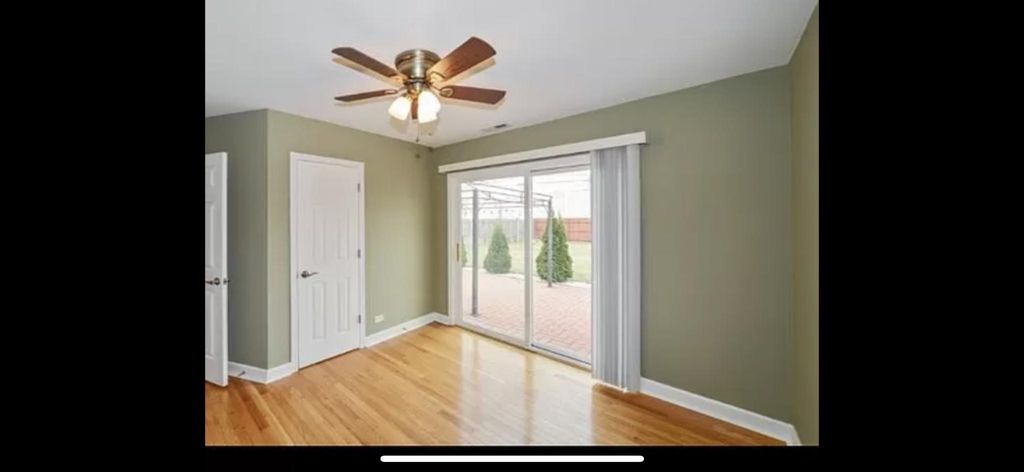 4412 Wesley Ter, Schiller Park, IL 60176