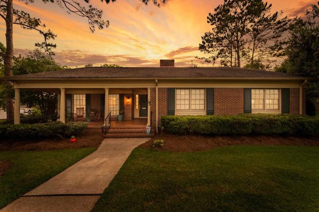 202 N Calhoun St, Quincy, FL 32351 Trulia