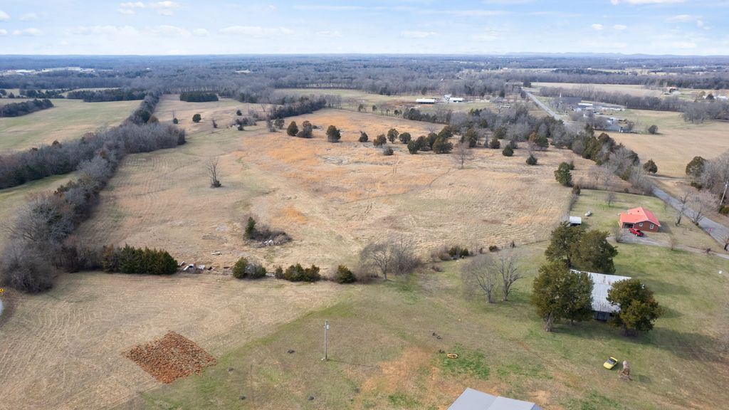 2131 Old Nashville Dirt Rd, Shelbyville, TN 37160 MLS 2553839 Trulia