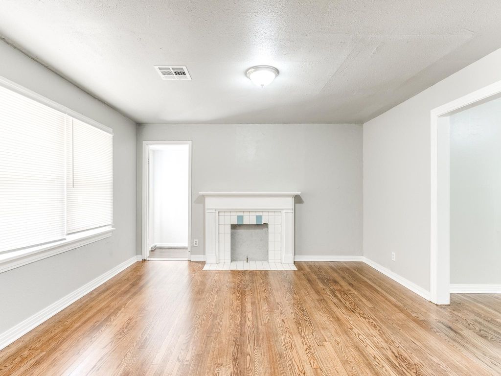 1217 NE 43rd St, Oklahoma City, OK 73111