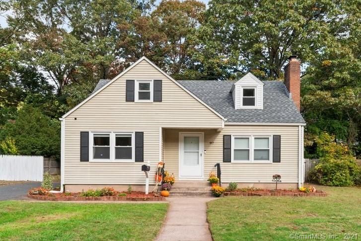 97 Bolton St, Manchester, CT 06042