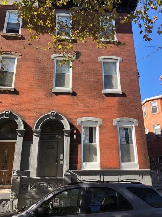 1530 N 17th St #2R, Philadelphia, PA 19121